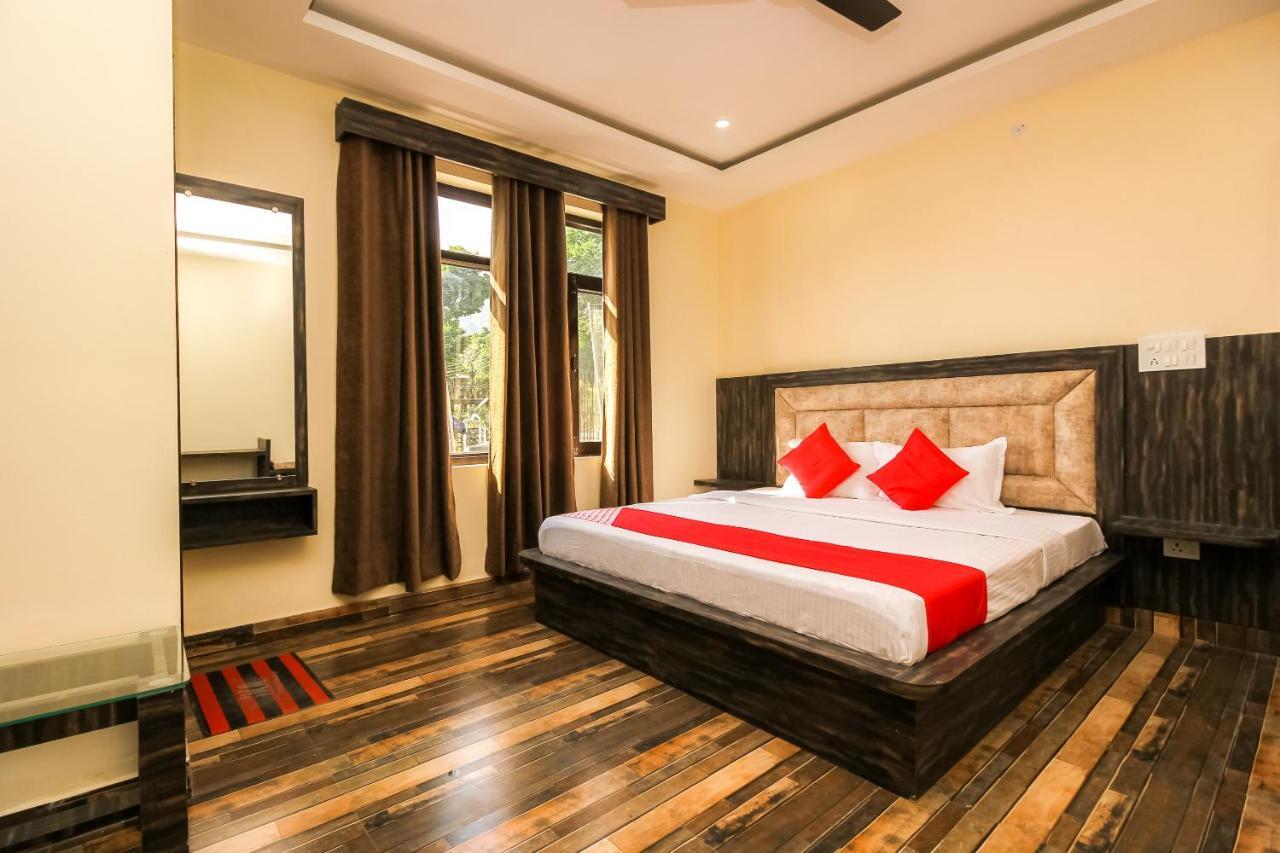 Oyo 39391 Jk Guest House Dharamsala Zewnętrze zdjęcie