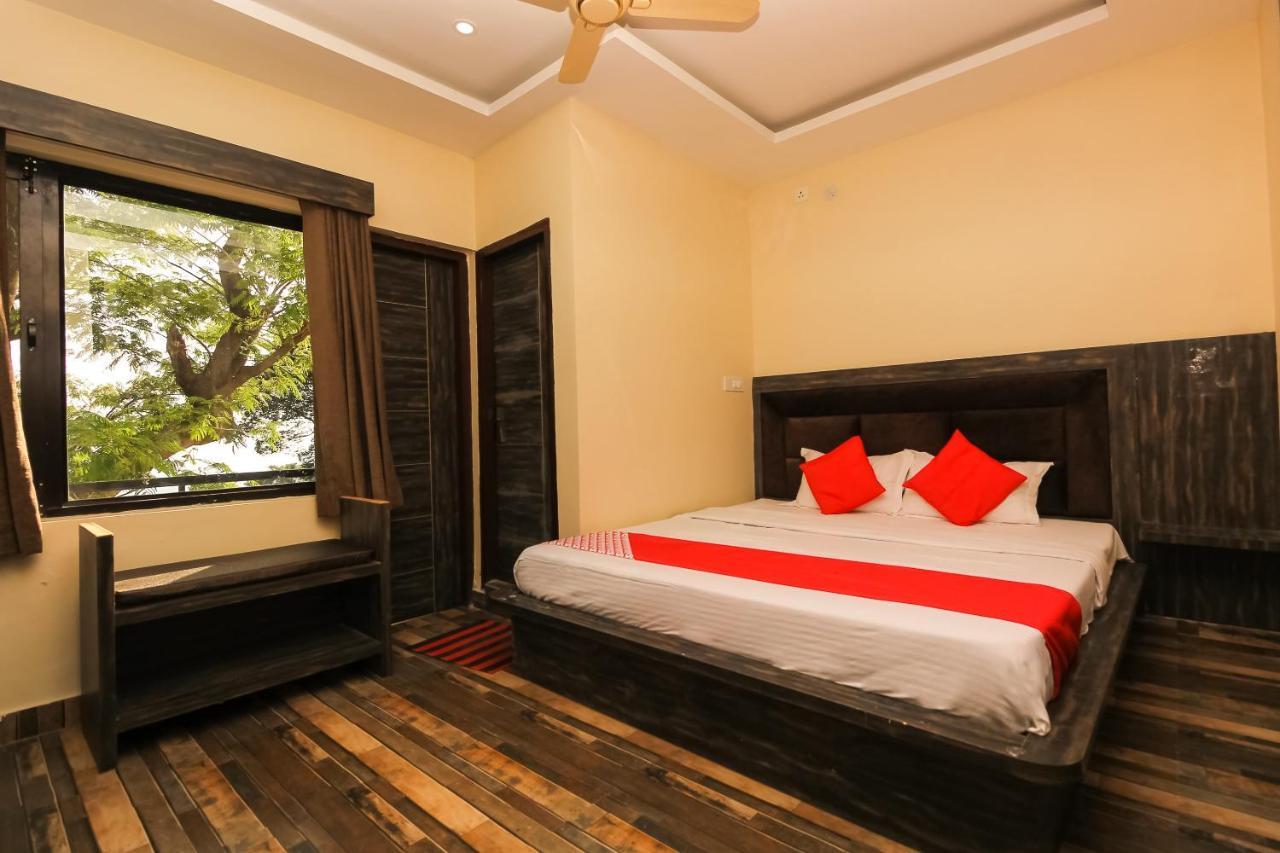 Oyo 39391 Jk Guest House Dharamsala Zewnętrze zdjęcie
